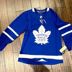 Toronto Maple Leafs Jersey - no name. Brand new with tags